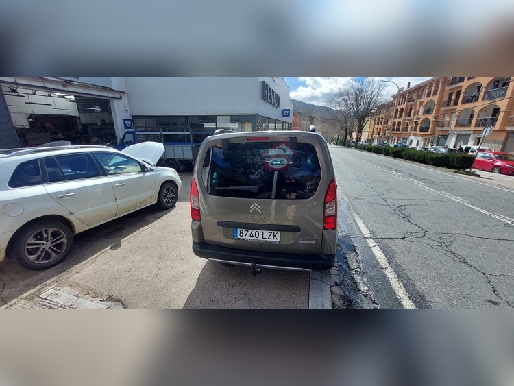 Citroen Berlingo 1.6 hdi 90cv foto 10